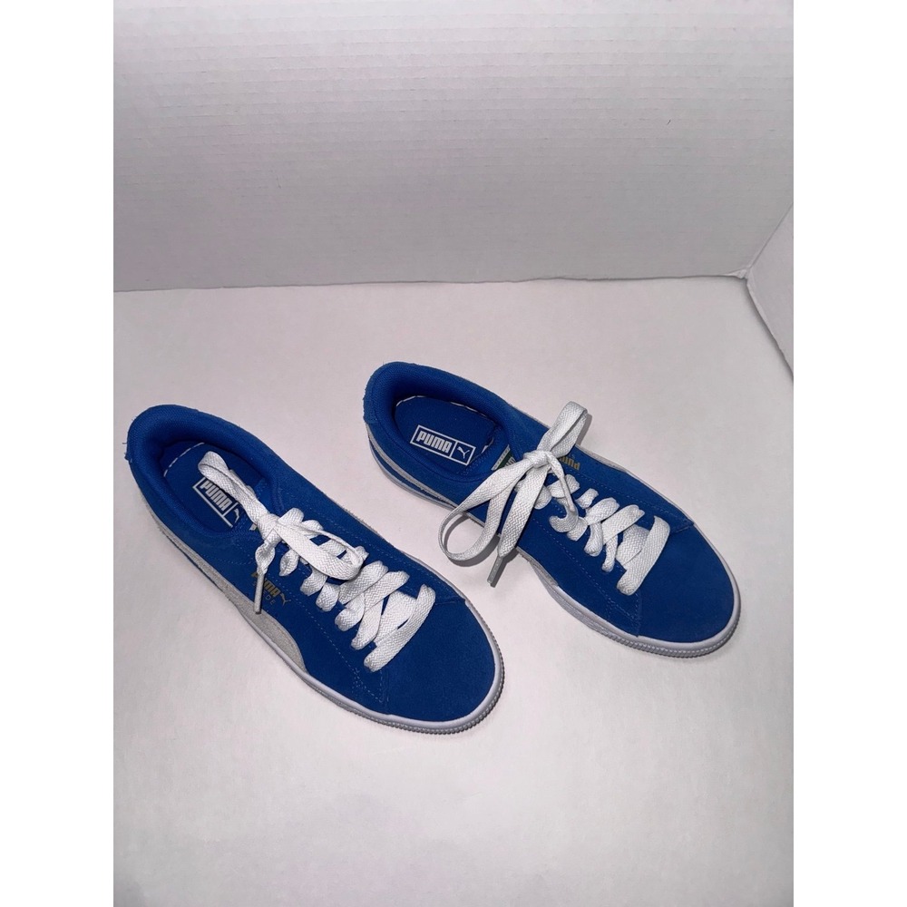 Puma Boys Suede Blue & White Sneakers - Size 5.5C Like New - Picture 2 of 10
